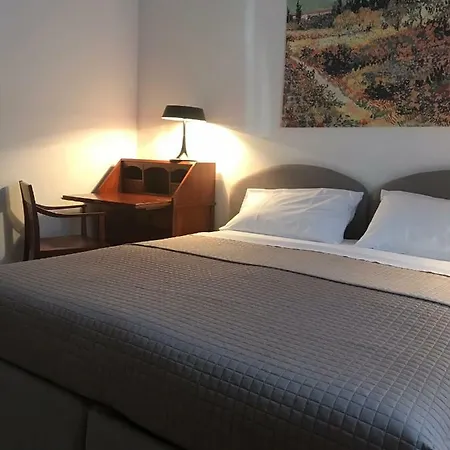 L'angolino Como E Dintorni Apartment *